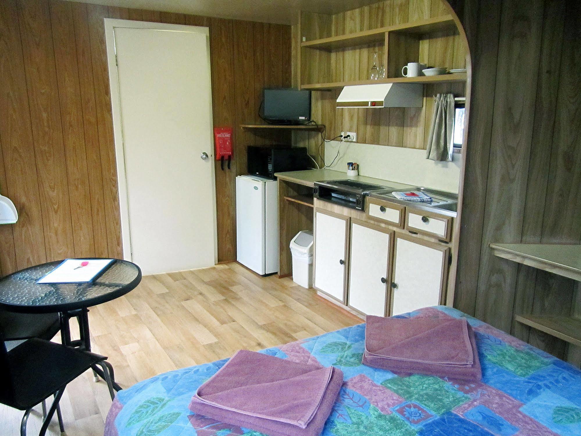Acclaim Gateway Caravan Park Dundas Екстер'єр фото