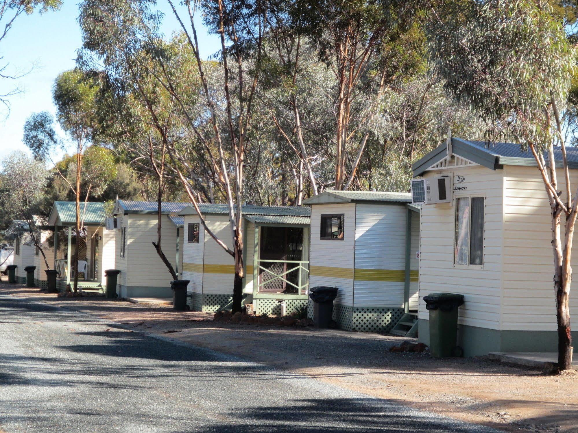 Acclaim Gateway Caravan Park Dundas Екстер'єр фото
